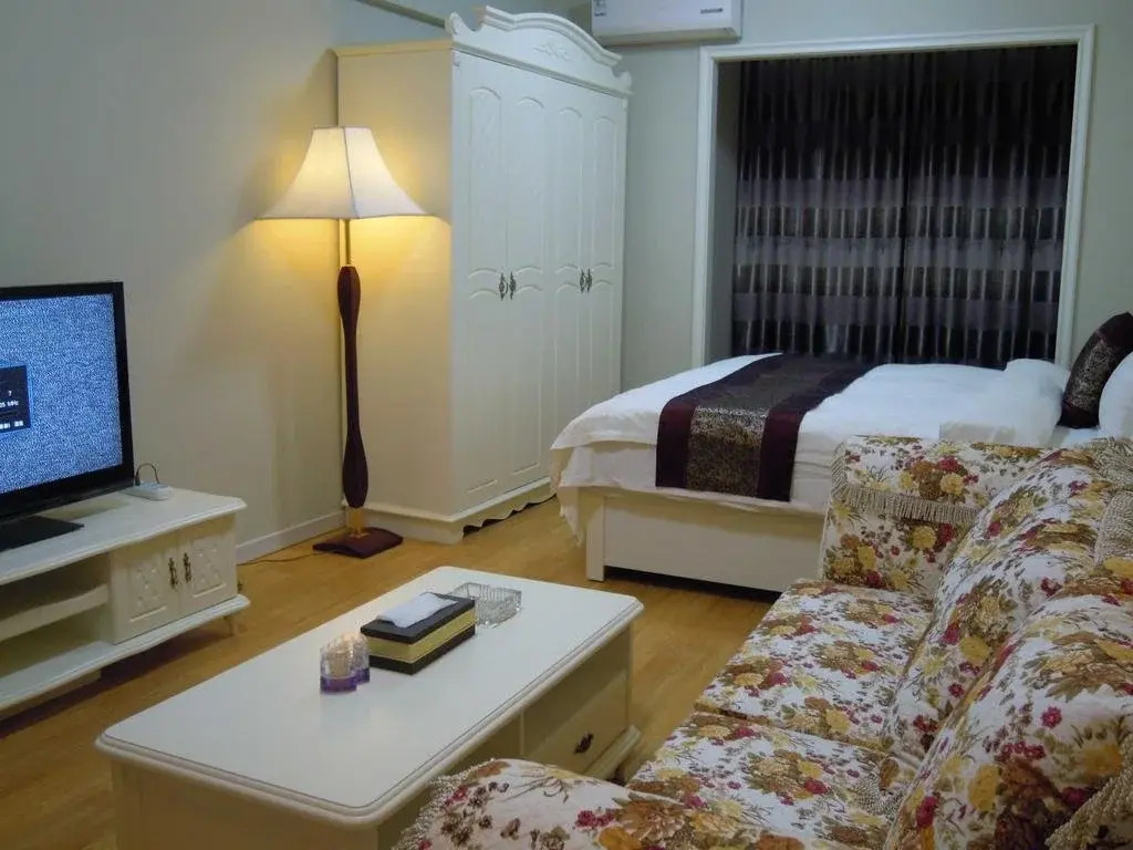 Dalian Mingrui Zuoan Classic Fashion Apartment