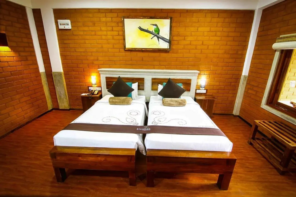 Elephas Resort
