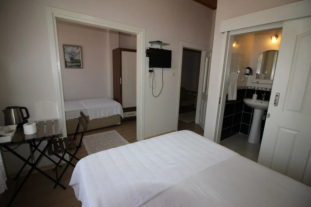 Mine Tatil Evi