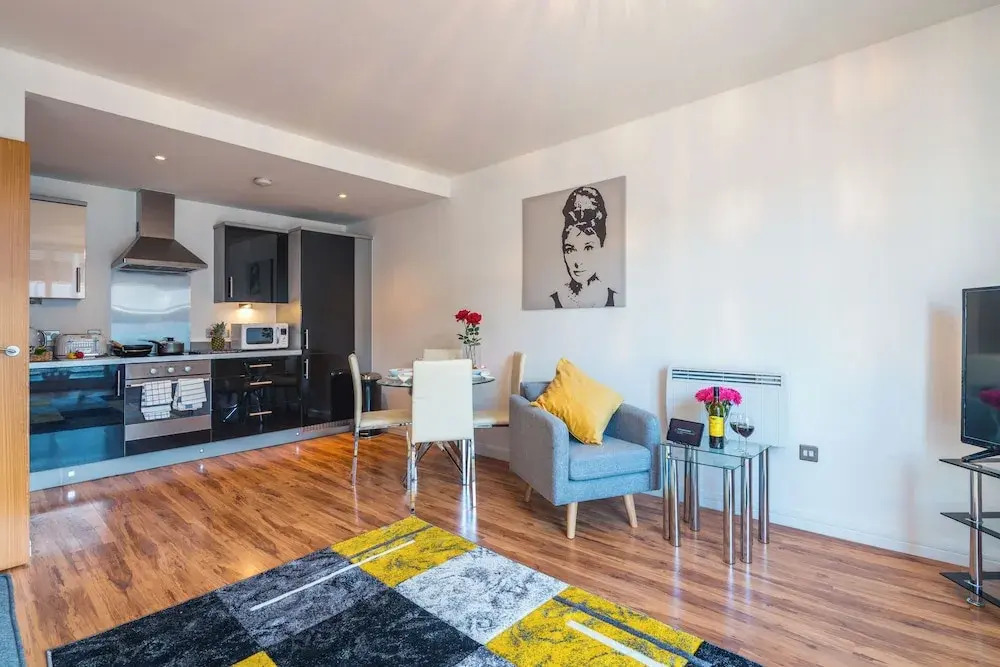 Inners City Apartments -On Suites