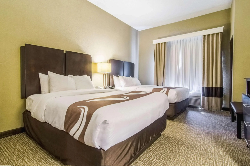 Quality Suites Graham - Burlington South
