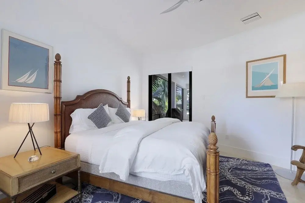 Buttercup Ct. 92, Marco Island Vacation Rental 3 Bedroom Home by Redawning