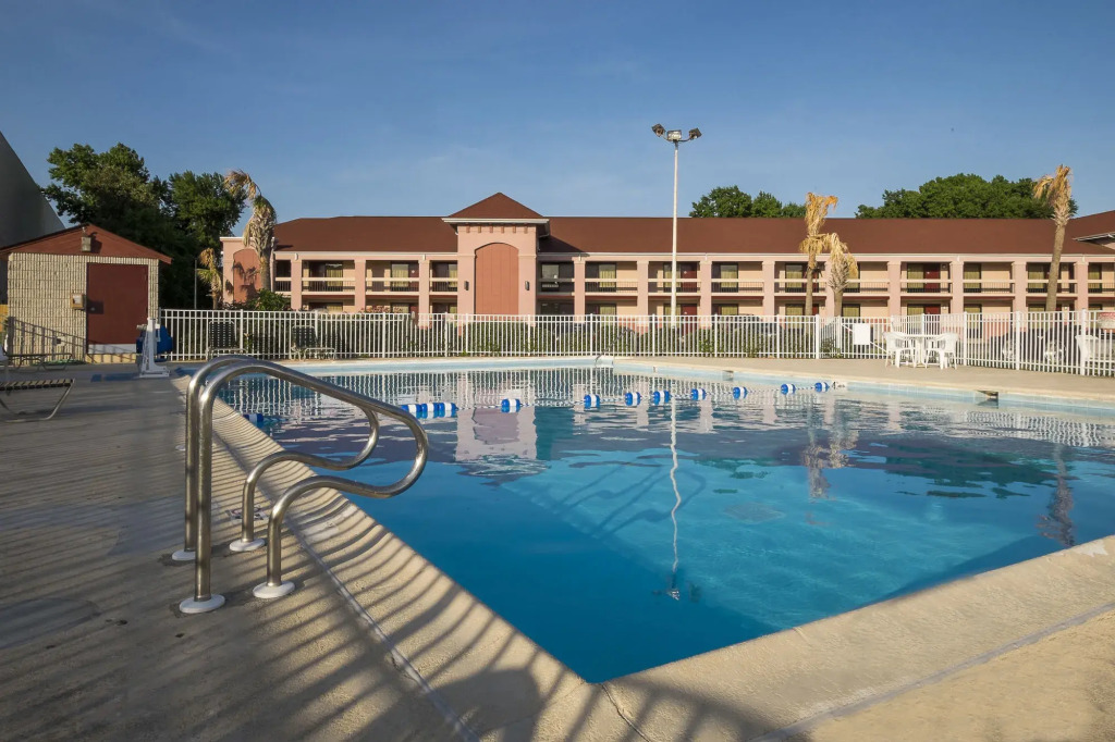 Red Roof Inn Virginia Beach-Norfolk Airport