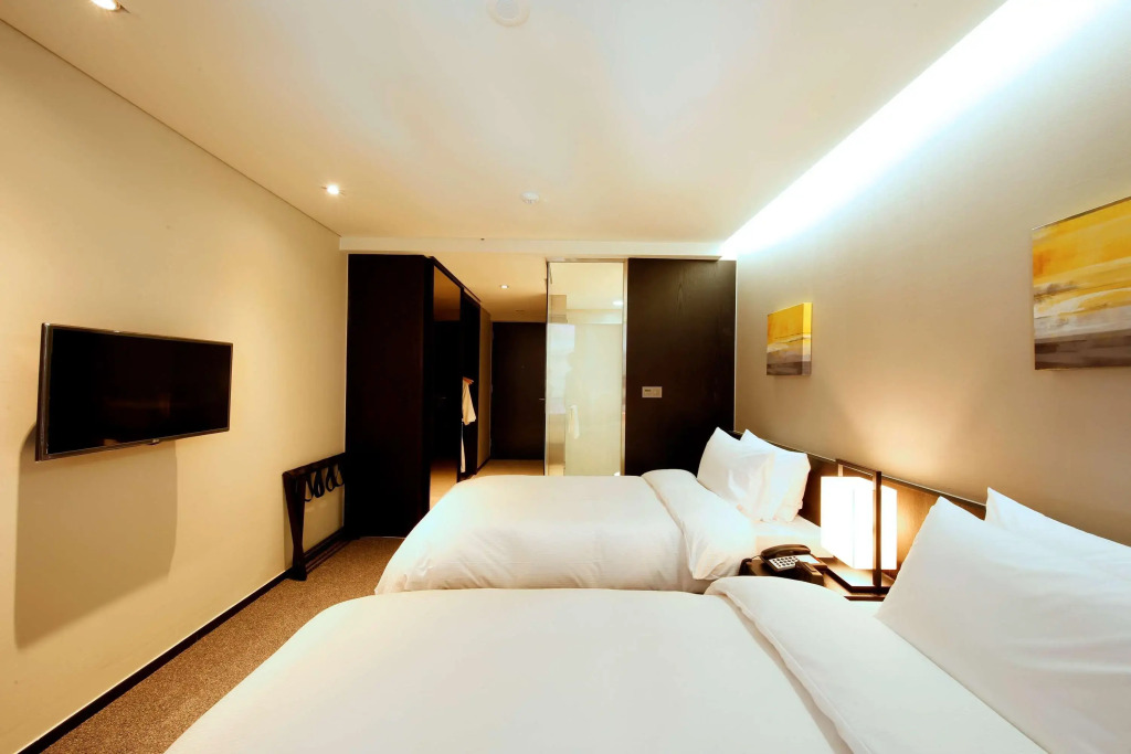 Ramada Encore Seoul Magok