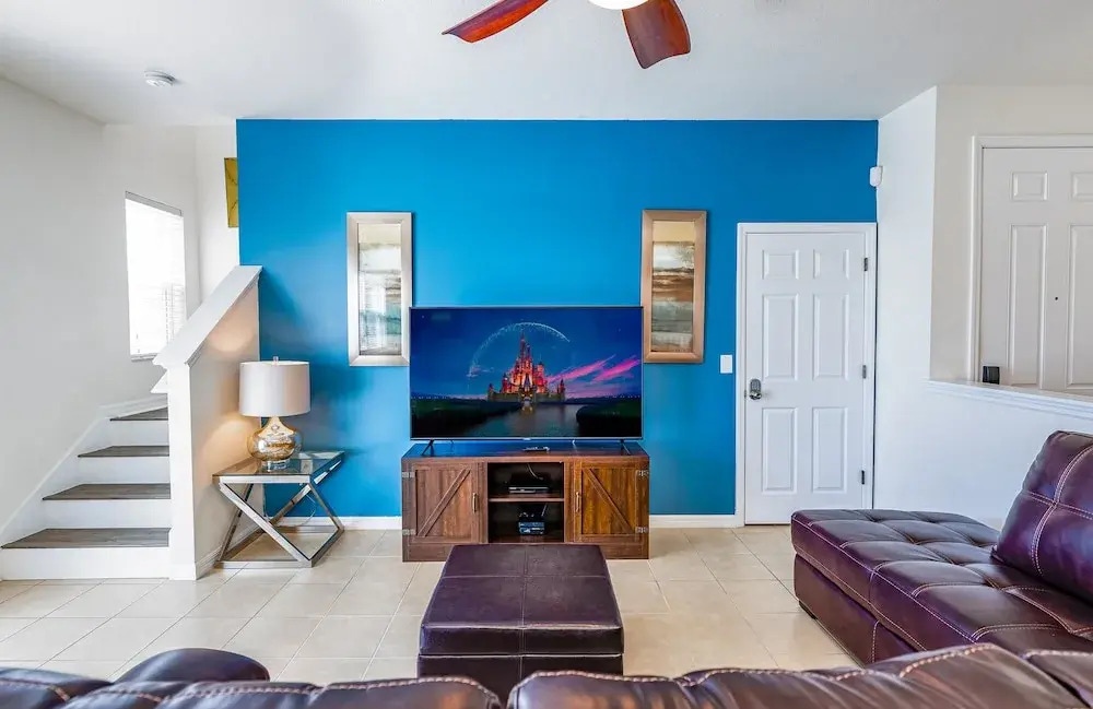 Fantastic 4br 3ba with Pvt Pool with Lake view near to Disney