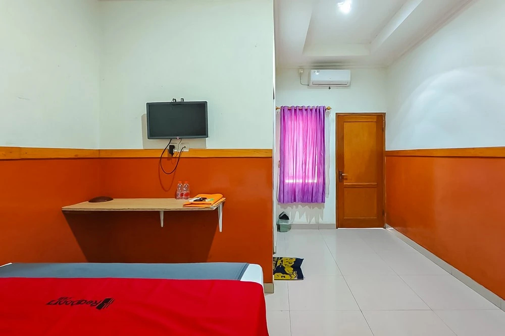RedDoorz near Kopeng Salatiga