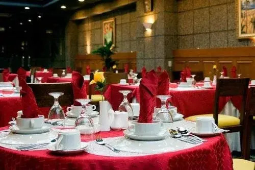  Sapadia Hotel And Cottage Parapat