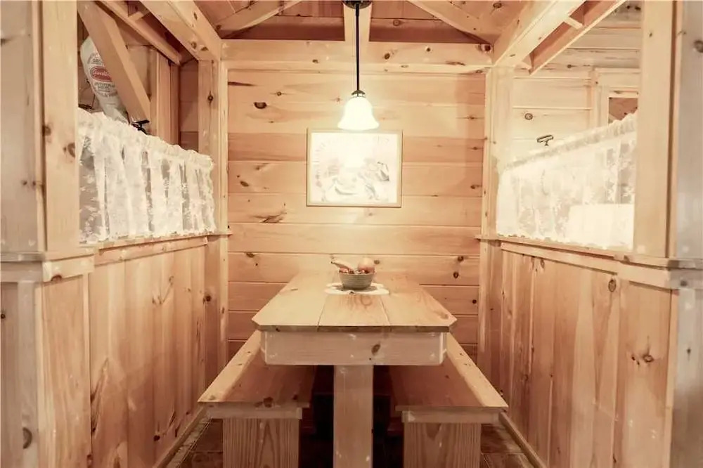 Beyond Paradise - One Bedroom Cabin