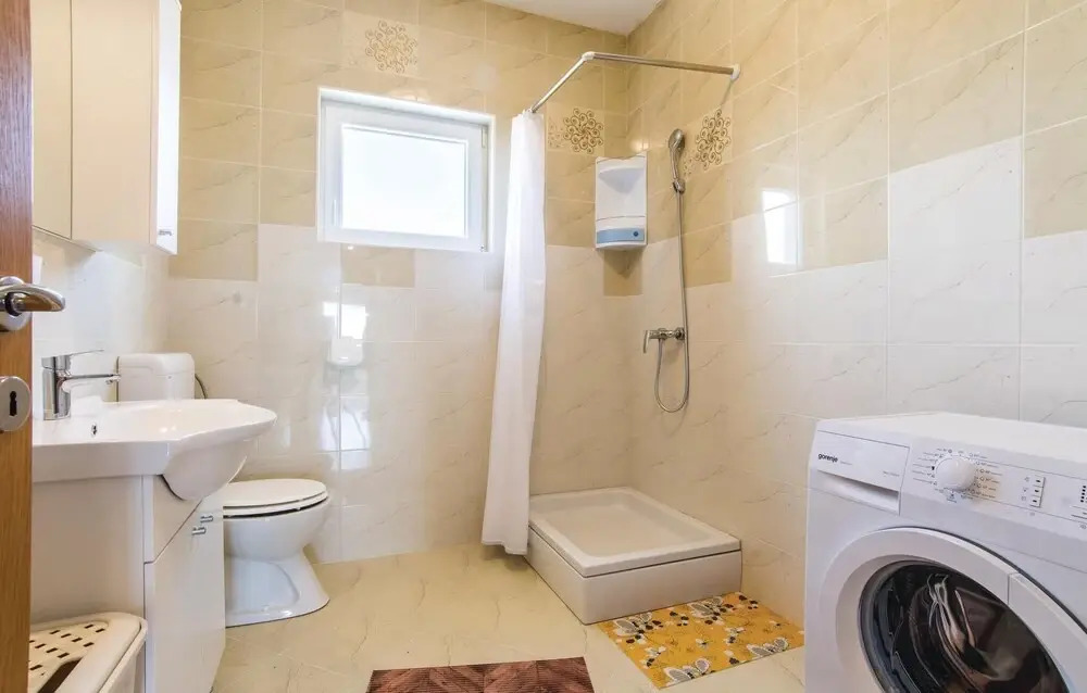 Stunning Apartment in Slivnica With 3 Bedrooms and Wifi