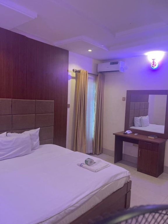 Louisiana Hotels and Suites