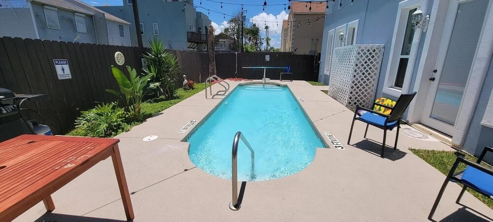 Beach Vibes Pool in Back Allows 8 2 Bedroom Home by Redawning
