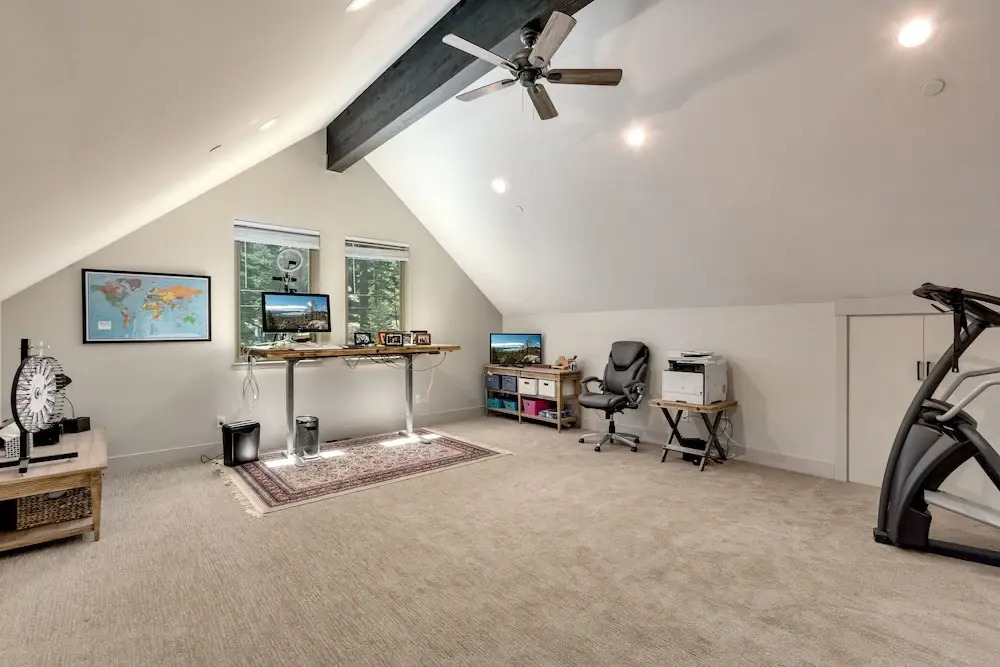 Grandview Manor