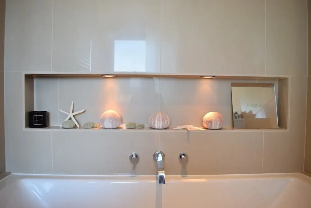 2 Bedroom Apartment In Hammersmith Grove