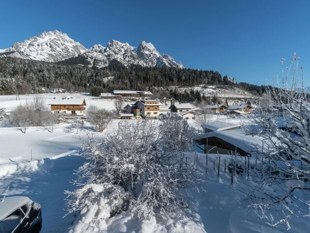 Modern Apartment Near Ski Area in Leogang