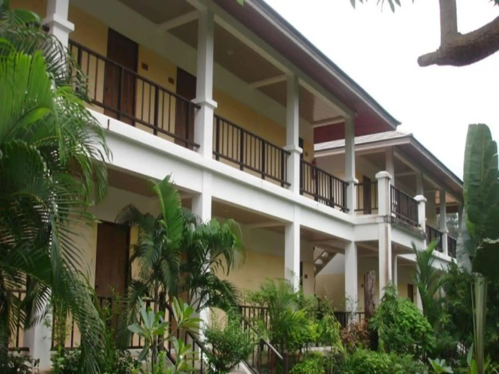 Kaibae Hut Resort