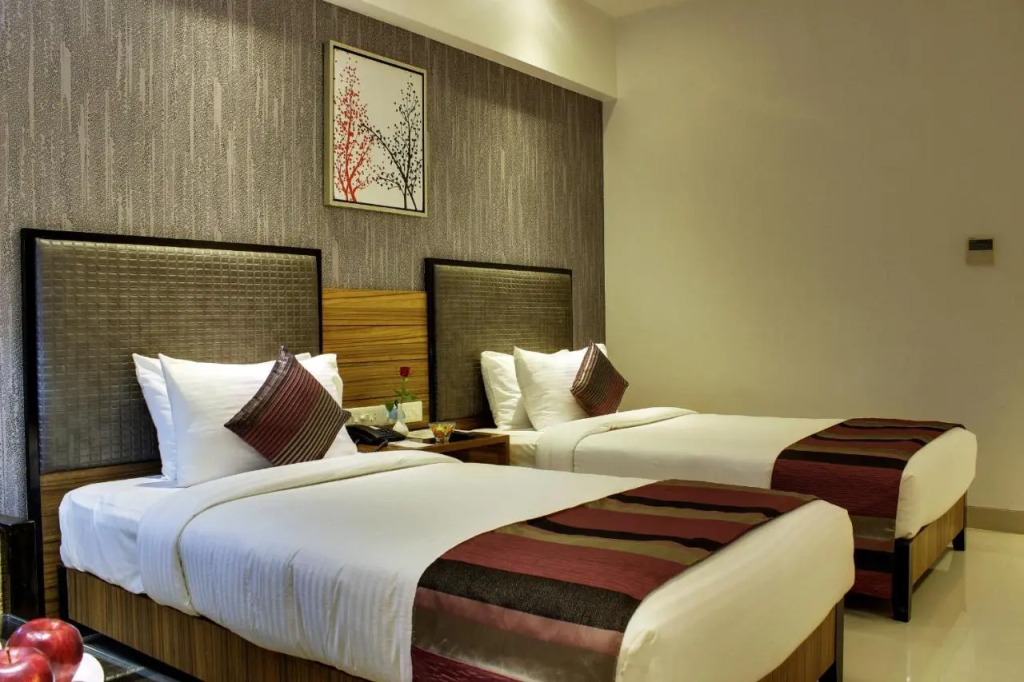 Hotel Suba Grand