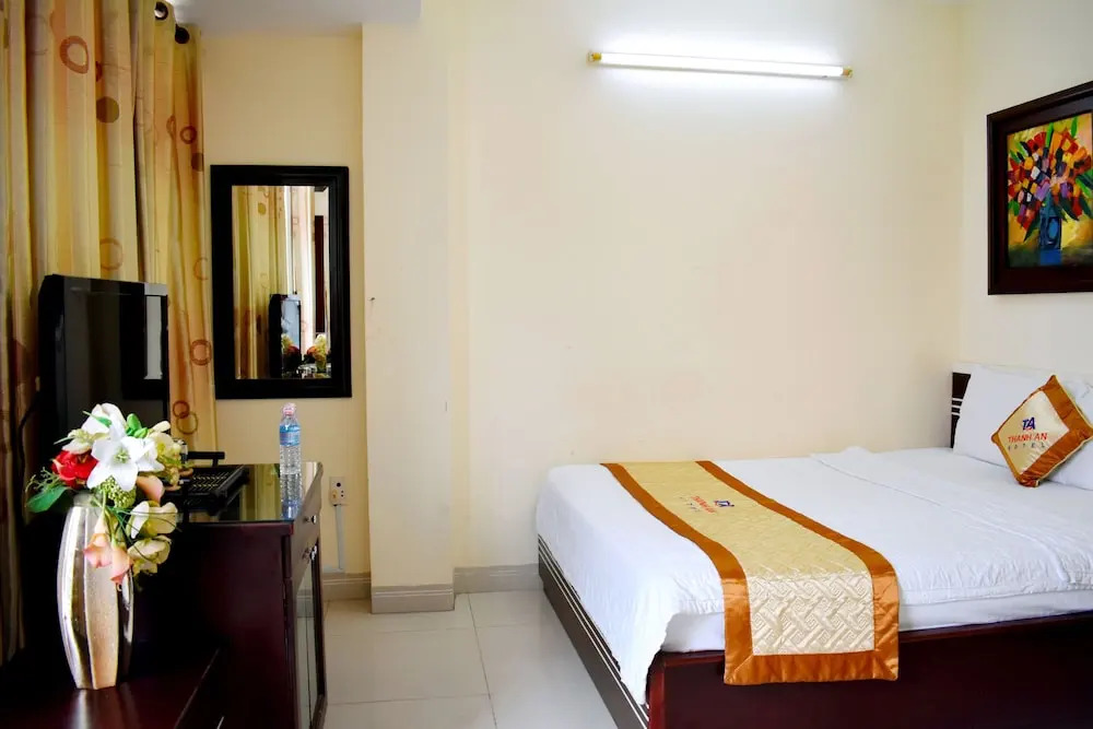 Angel Hotel