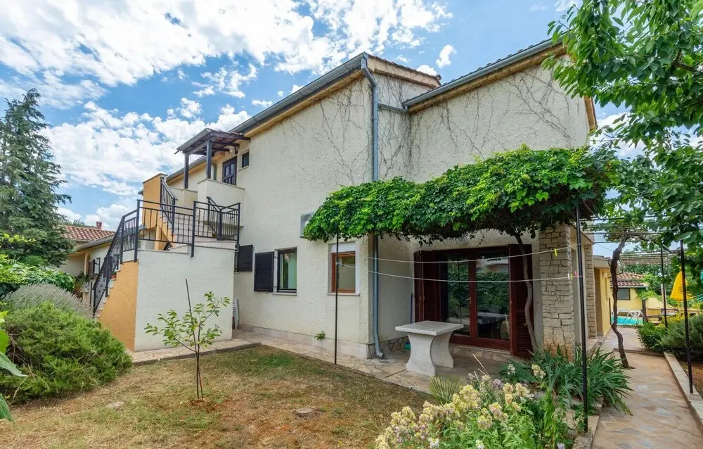 Amazing Apartment in Porec With Outdoor Swimming Pool, 2 Bedrooms and Wifi