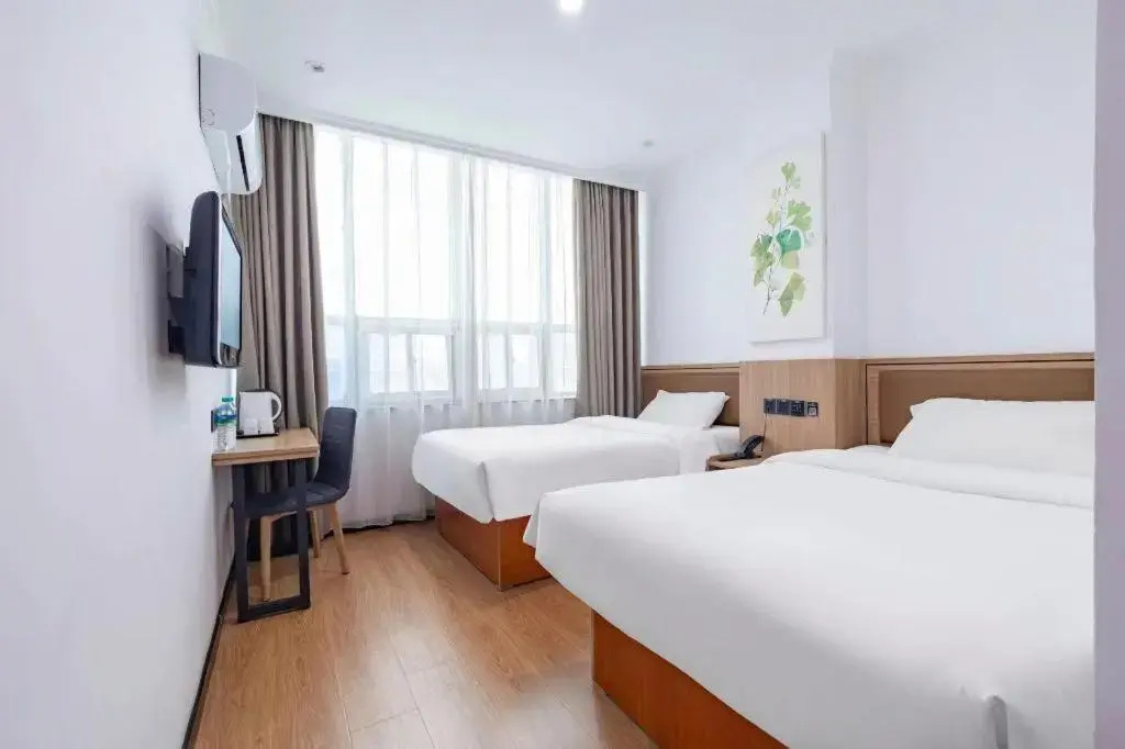 Greentree Inn Chaoyang Shuangta District Bus Stati