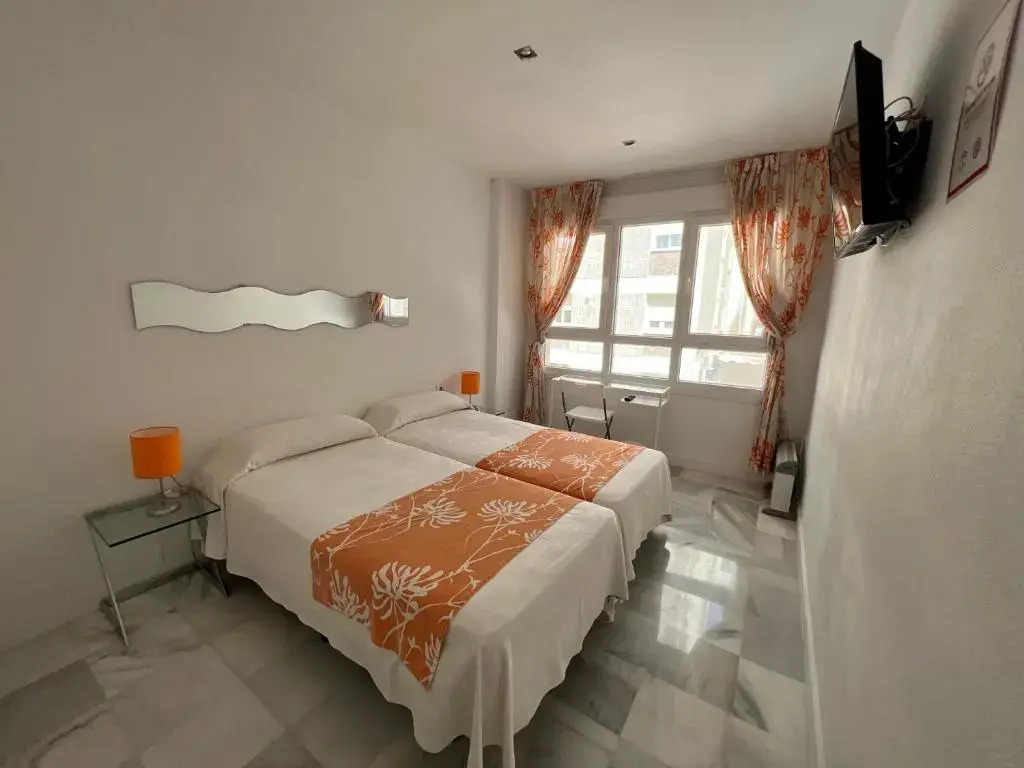 Apartamentos Turisticos Imar
