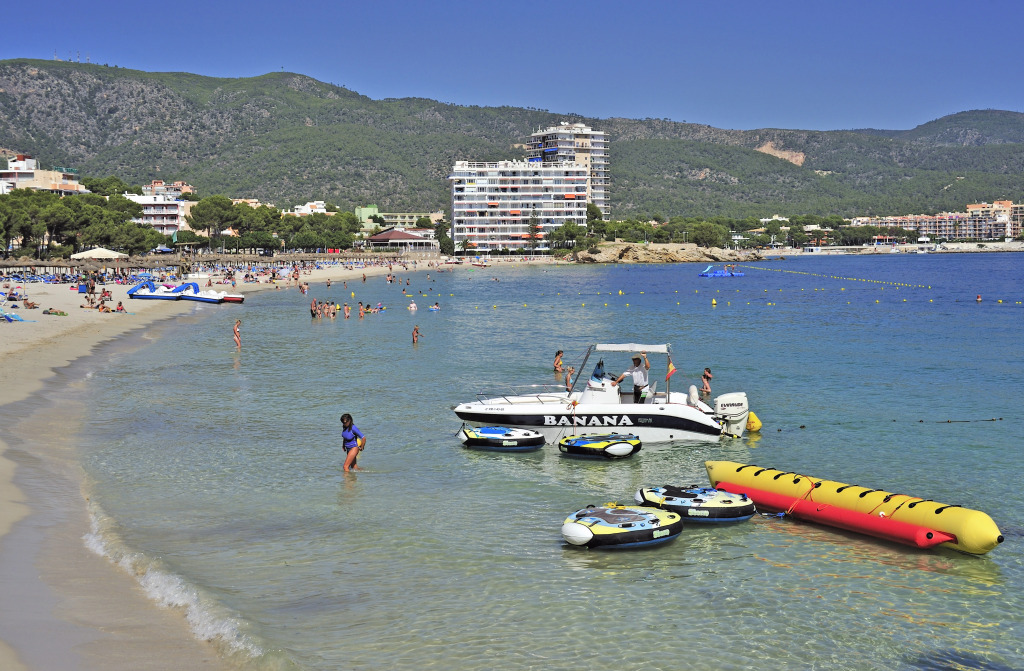 Marina Palmanova Apartamentos