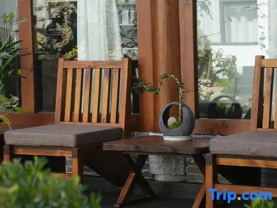 Yuying Pavilion - Designer Homestay (Weishan Ancient Town Branch)