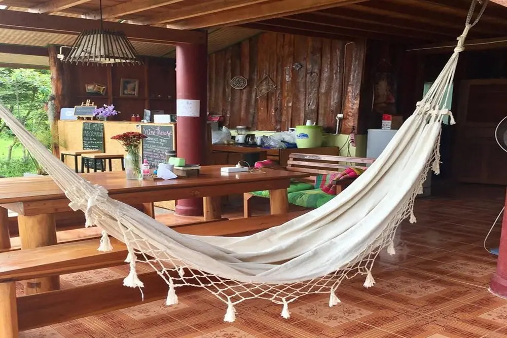 Nine House - Hostel
