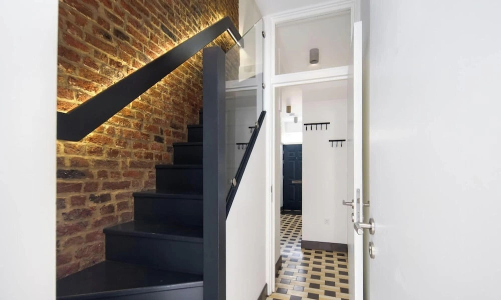 1 Min Walk to Euston Station Luxury Townhouse