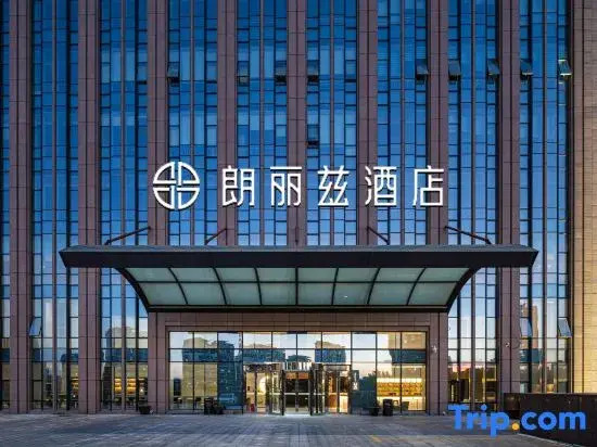 PALACE Hotel（Qingdao Golden Beach Resort Dongfeng Building）
