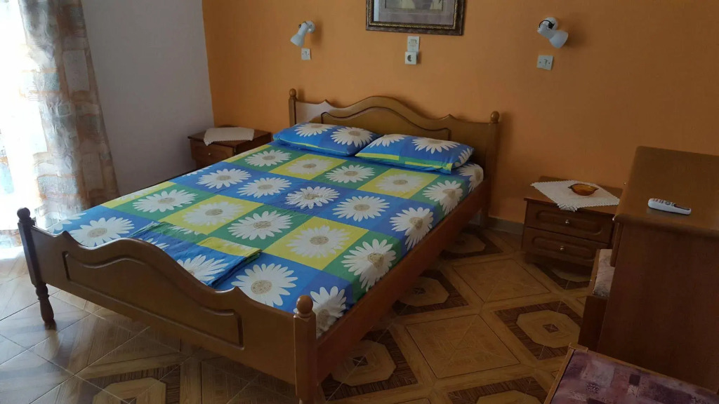 Dionysia Apartments