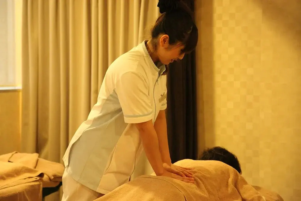 bnb plus Ueno Park Female only