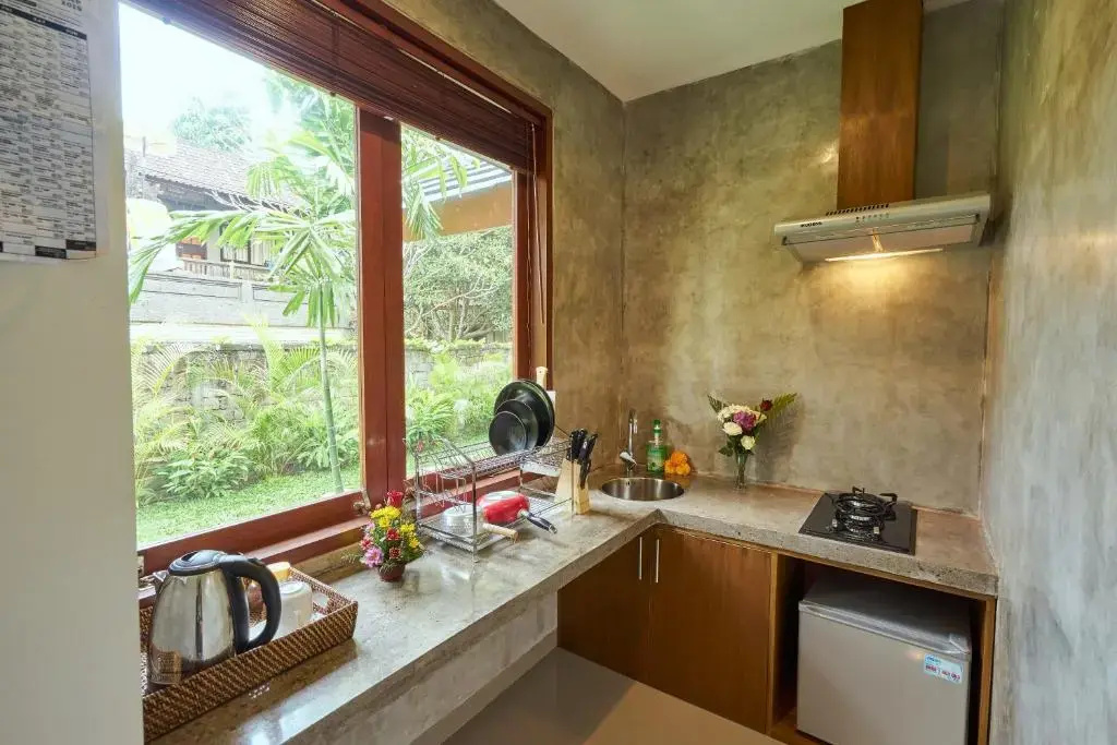 Yarama Cottages