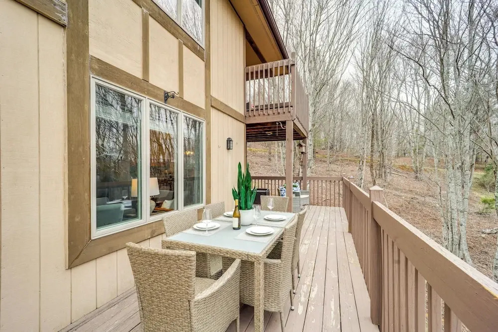 Sugar Mountain Chalet w/ Hot Tub & Ski Shuttle!