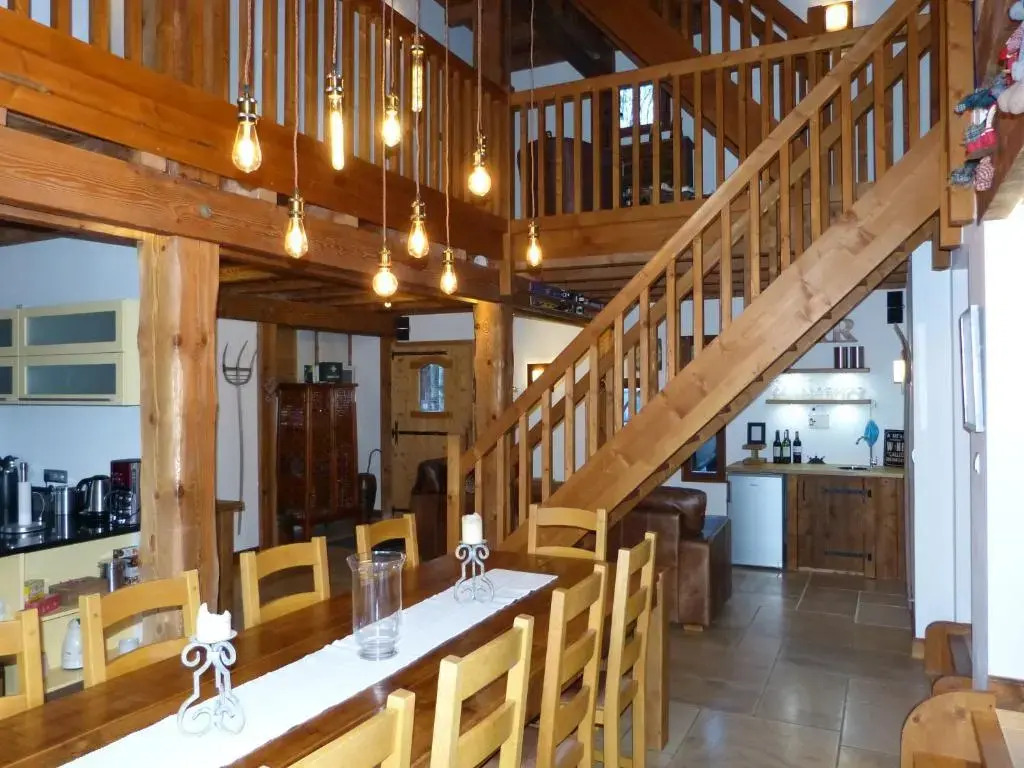 Chalet Le Pery