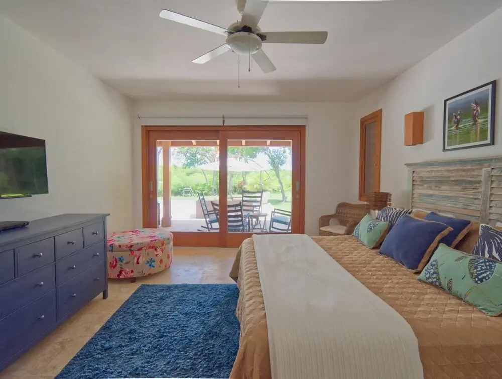 Amazing 4-bedroom Tropical Villa With Private Pool and Golf Course View at Luxury Resort