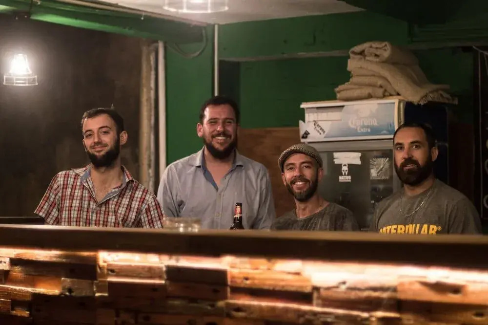 Vato Loko Hostel Pub