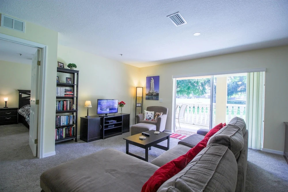 Minium At Lakeside Golf & Cc - Unit 104 3 Bedroom Apts by RedAwning
