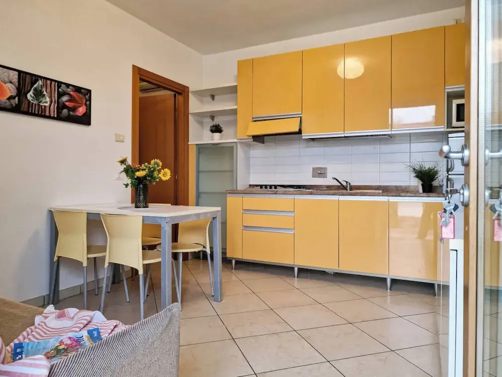 Colourful Flat With a Fenced Garden and Fireplace
