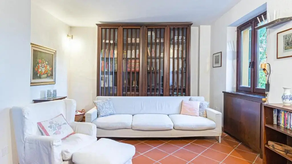 Tenuta Contessa Chiara 17, Emma Villas