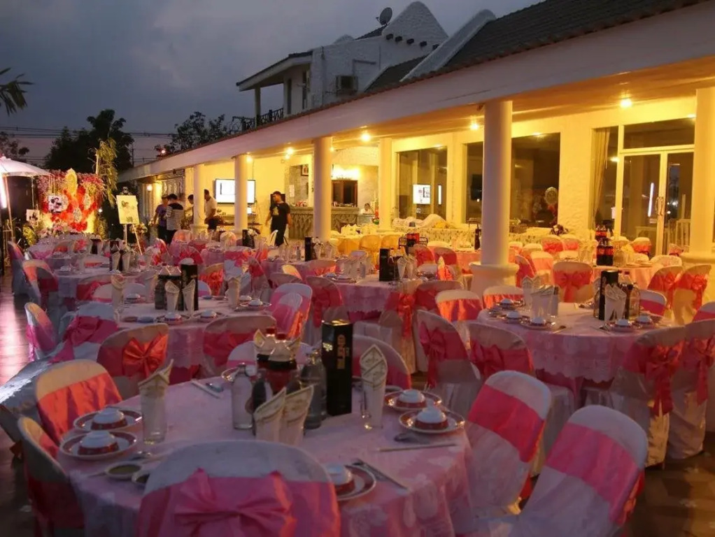 Lemon Resort