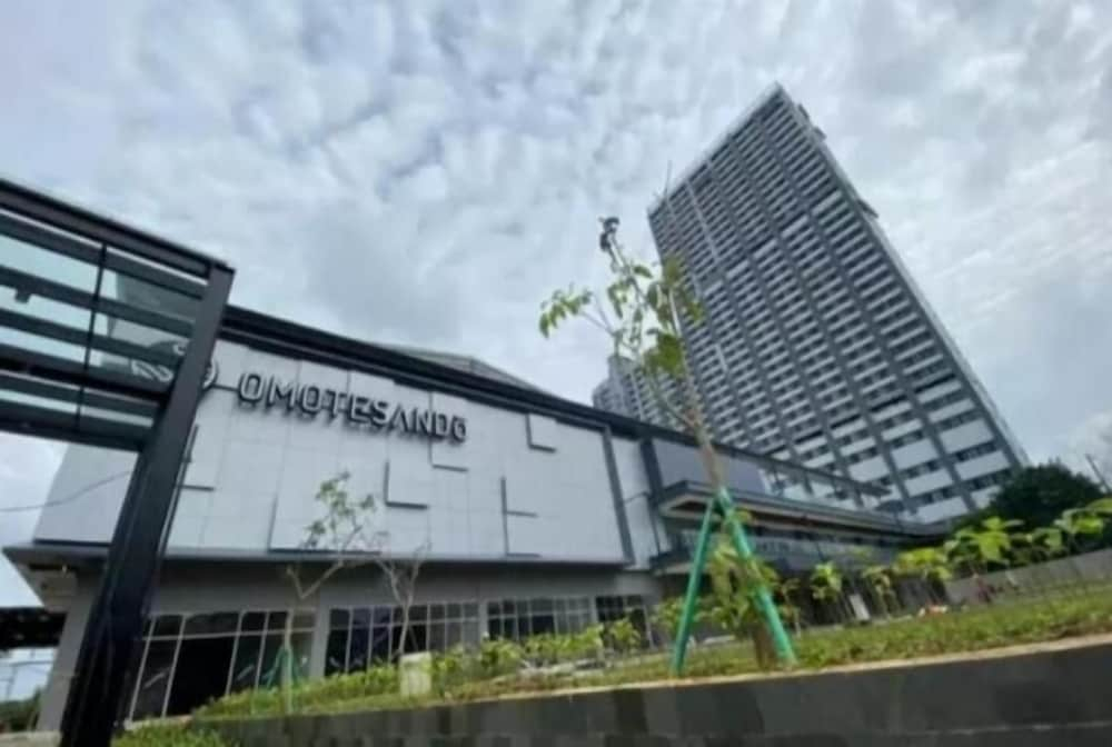 Comfy And Tidy 1Br (No Living Room) At Apartment Bintaro Embarcadero