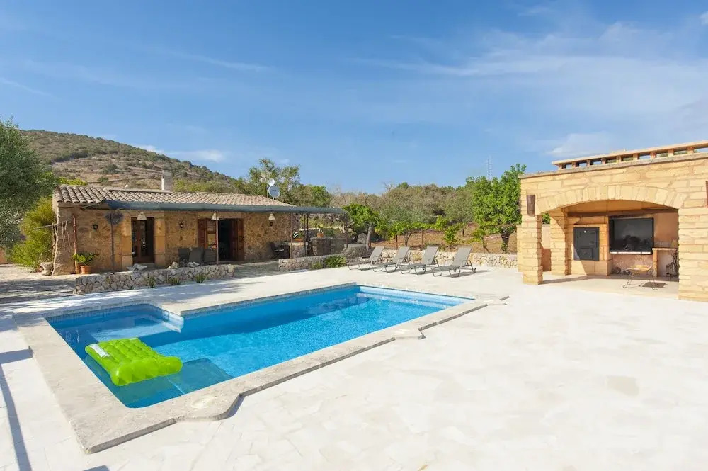 Villa for 2 People in the Countryside With Private Pool, Wifi, Located Near Sant