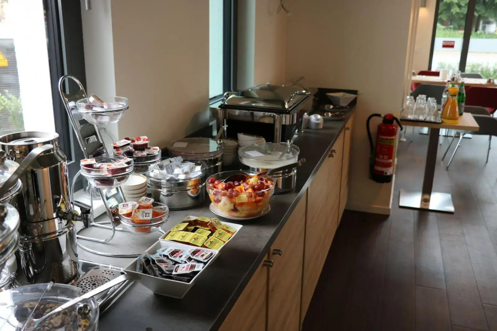 Signature East Hotel Apartment