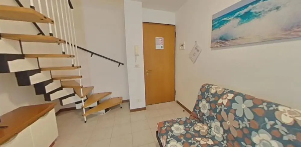 Modern Duplex 90mt From the Beach