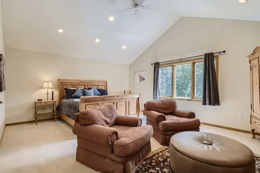 Secluded Mtn House w/ Scenic Views - Pet Friendly