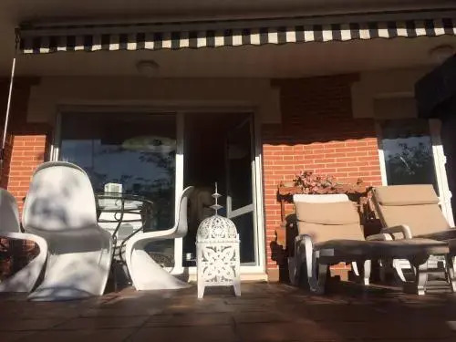 Apartamento con Jardín