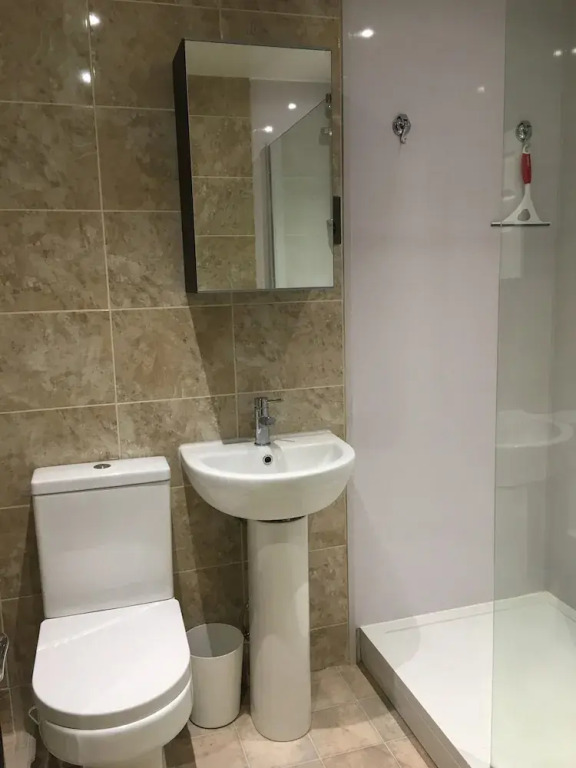 One Bedroom Apartment Central Newcastle