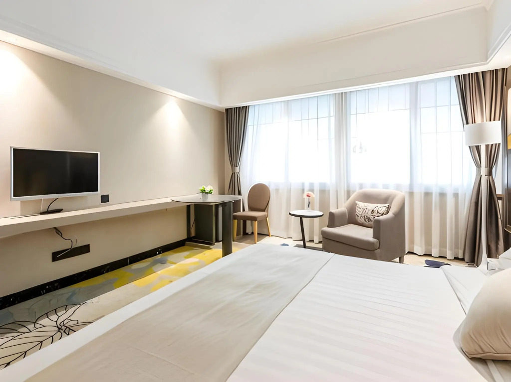 Shenzhen Kaili Hotel, Guomao Shopping Mall