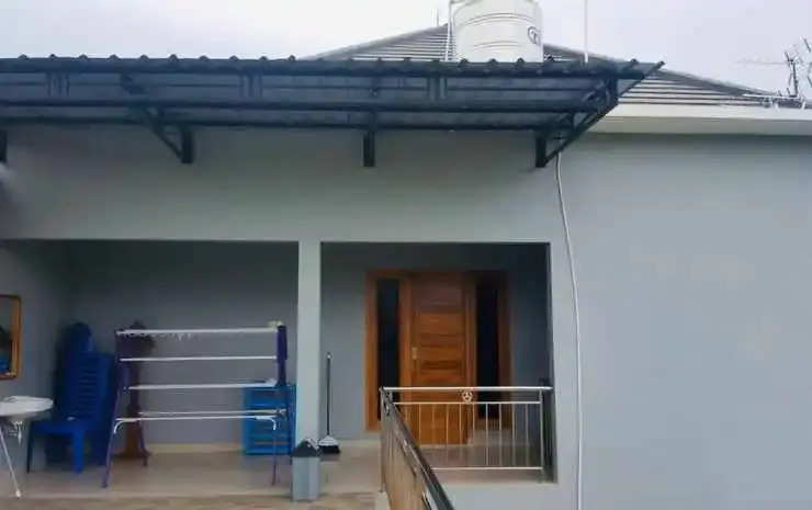 Modern House Yia