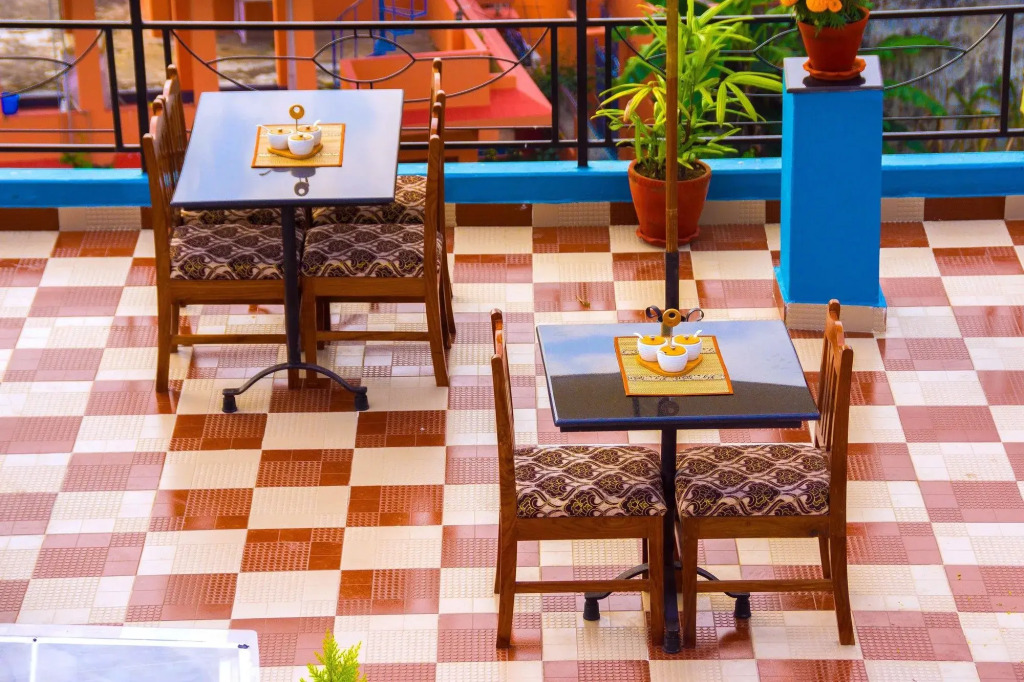 Hotel Adam